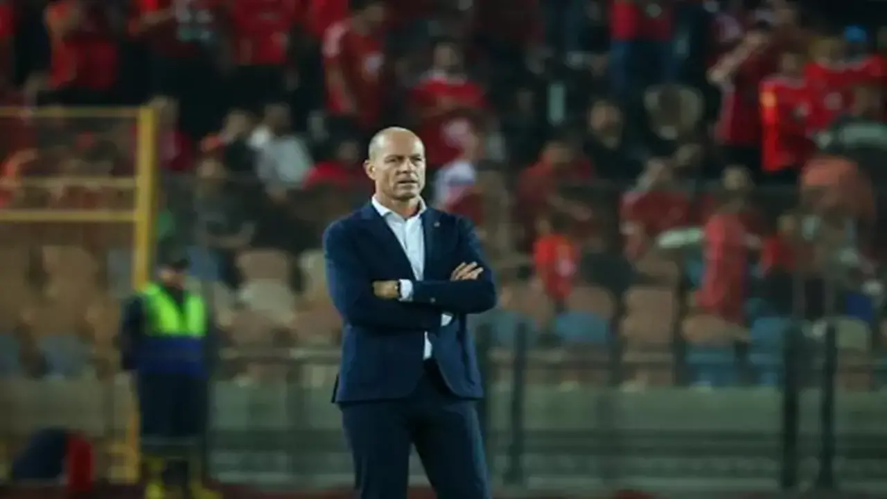 توروب يتحمل مسؤولية هدف شبيبة القبائل وينفي تحميل الشناوي الخطأ